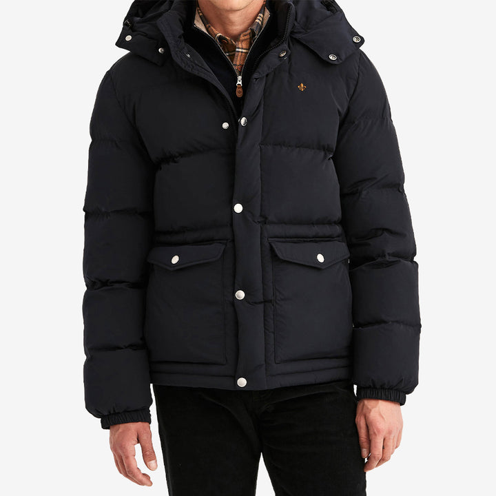 Morris Lennox Puffer Jacket i Blue, stilren pufferjacka i 100 % nylon med modern design.