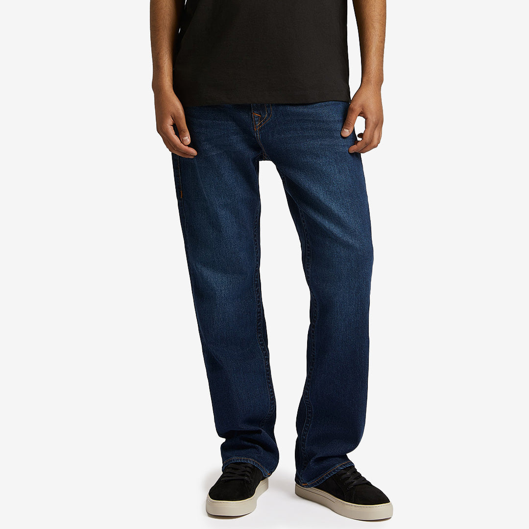True Religion Ricky jeans i Damon Dark Wash med raka ben