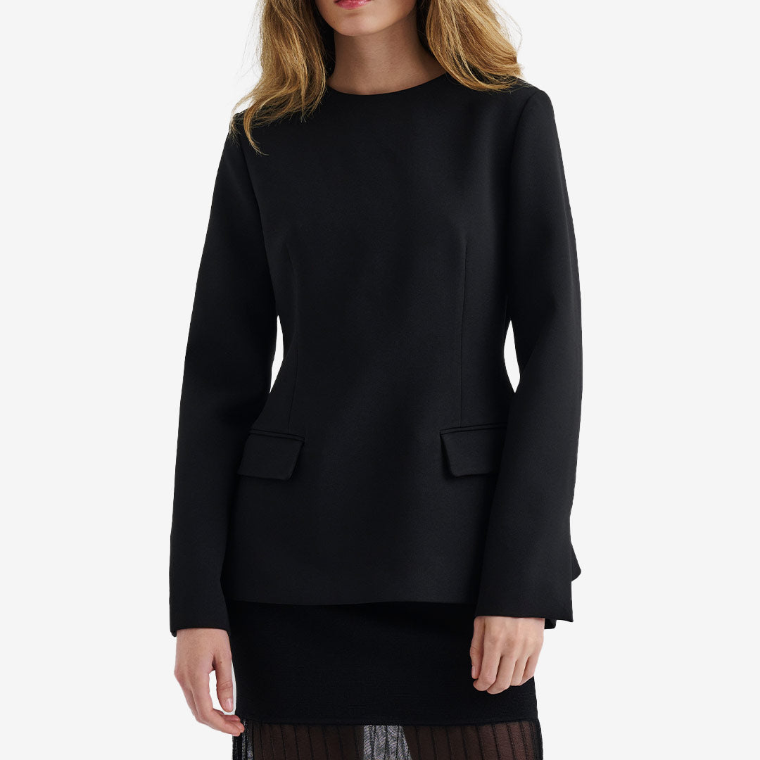 Athina svart långärmad blus från Malina – elegant och figurnära passform