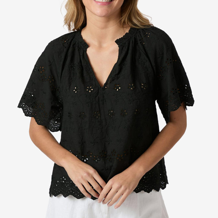 Odet Embroidery Blouse