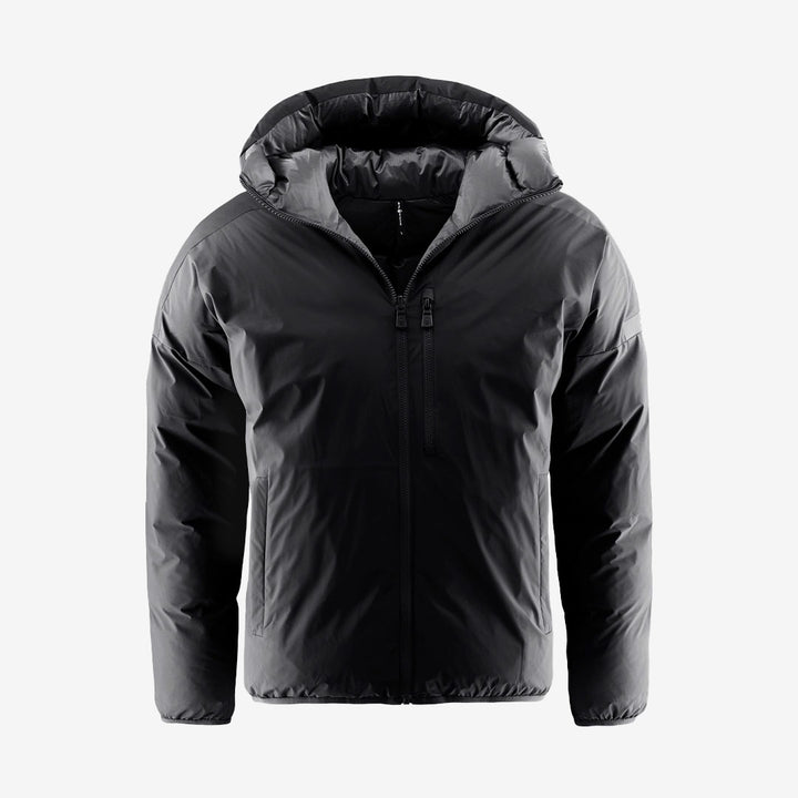 Sail Racing Thunder Reversible Jacket i svart med vändbar design, quiltad sida och dunfylld huva.