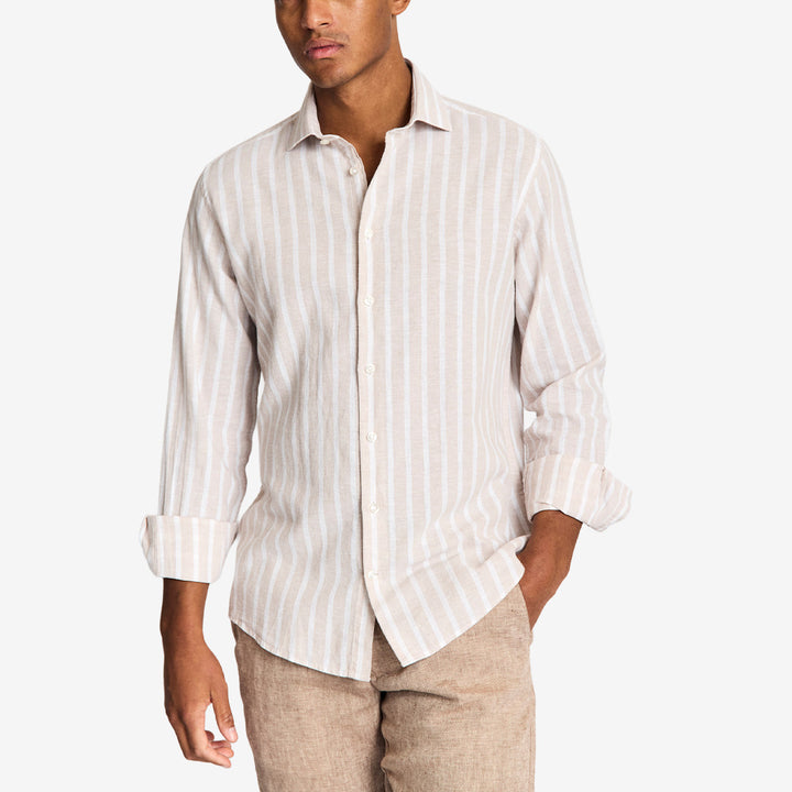 Burgos Casual Modern Fit Shirt i sand/vit – randig linneskjorta för herr med modern fit