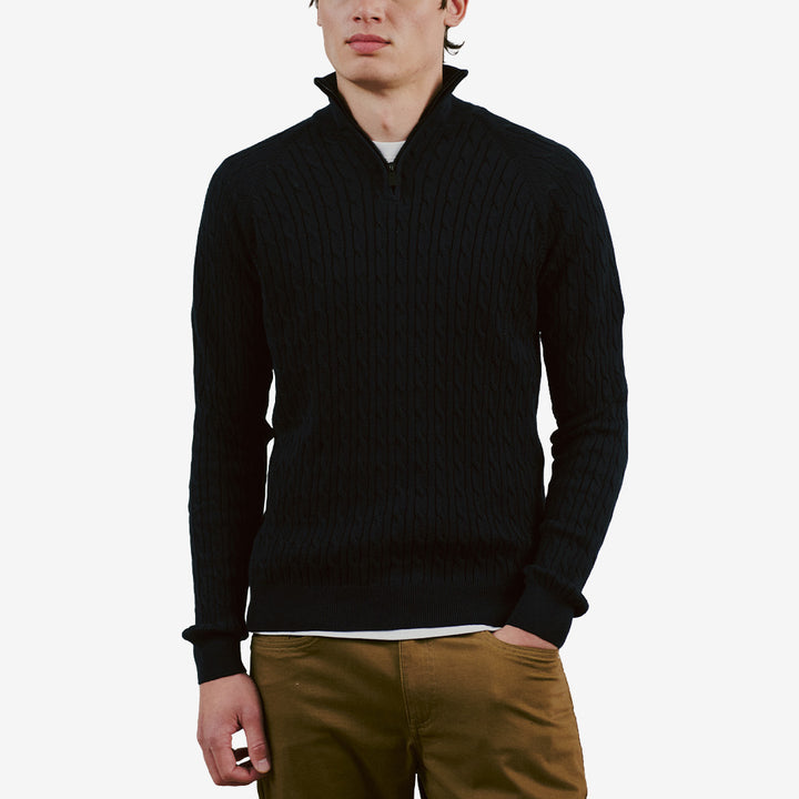 Bruun & Stengade BS Simbel Regular Fit Knitwear för herr i Navy med rund hals och mjuk bomulls- och TENCEL™-blandning.