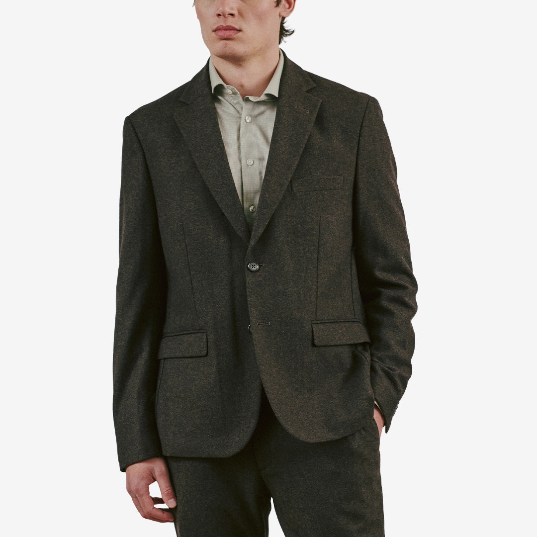 Bruun & Stengade BS Macron Classic Fit ullkavaj för herr i Brown med klassiska slag och skräddad passform.