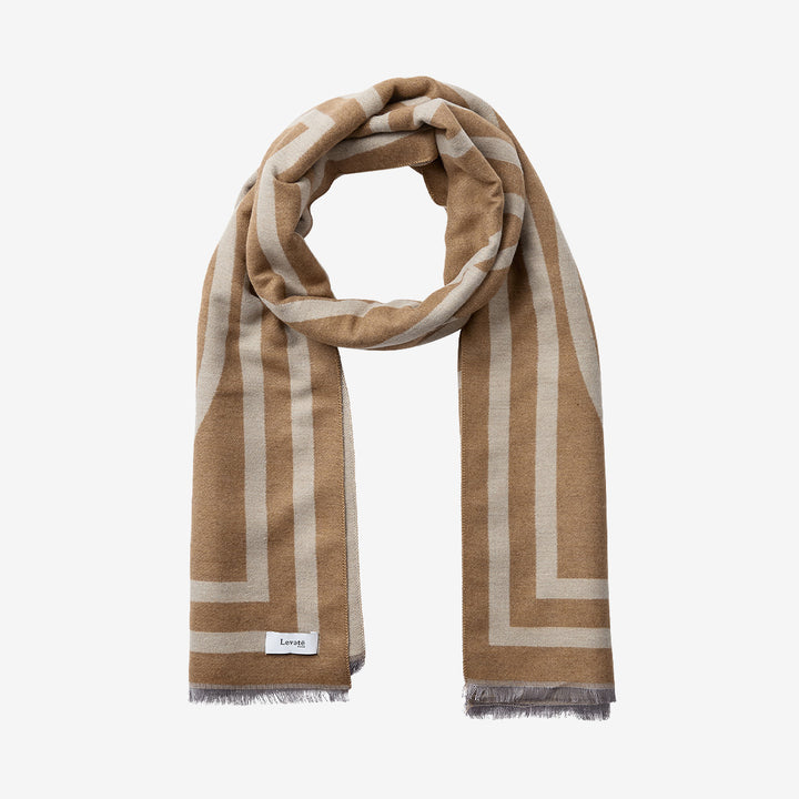 Levete Room 301617 LR-HARTLEY 1 scarf i Otter Combi med geometriskt mönster och mjuk kvalitet för dam