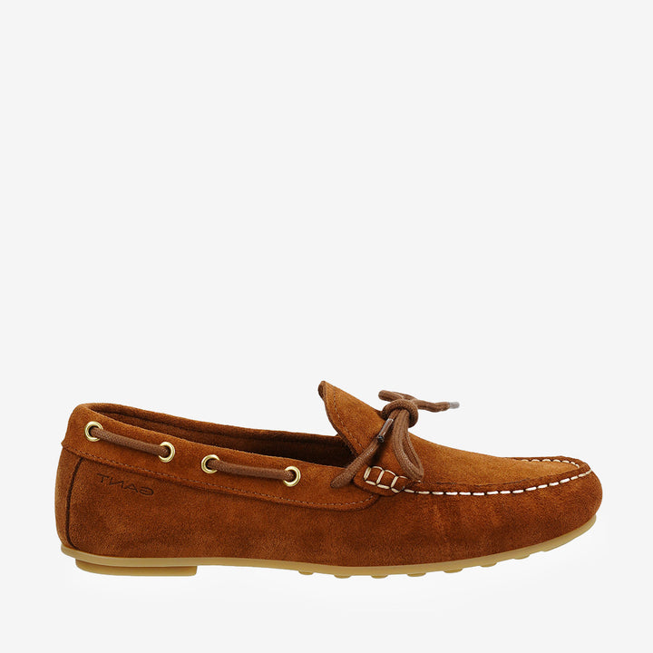 32573256 Seabaya Loafer i cognac från GANT med ovandel i mocka och läderinnersula för dam