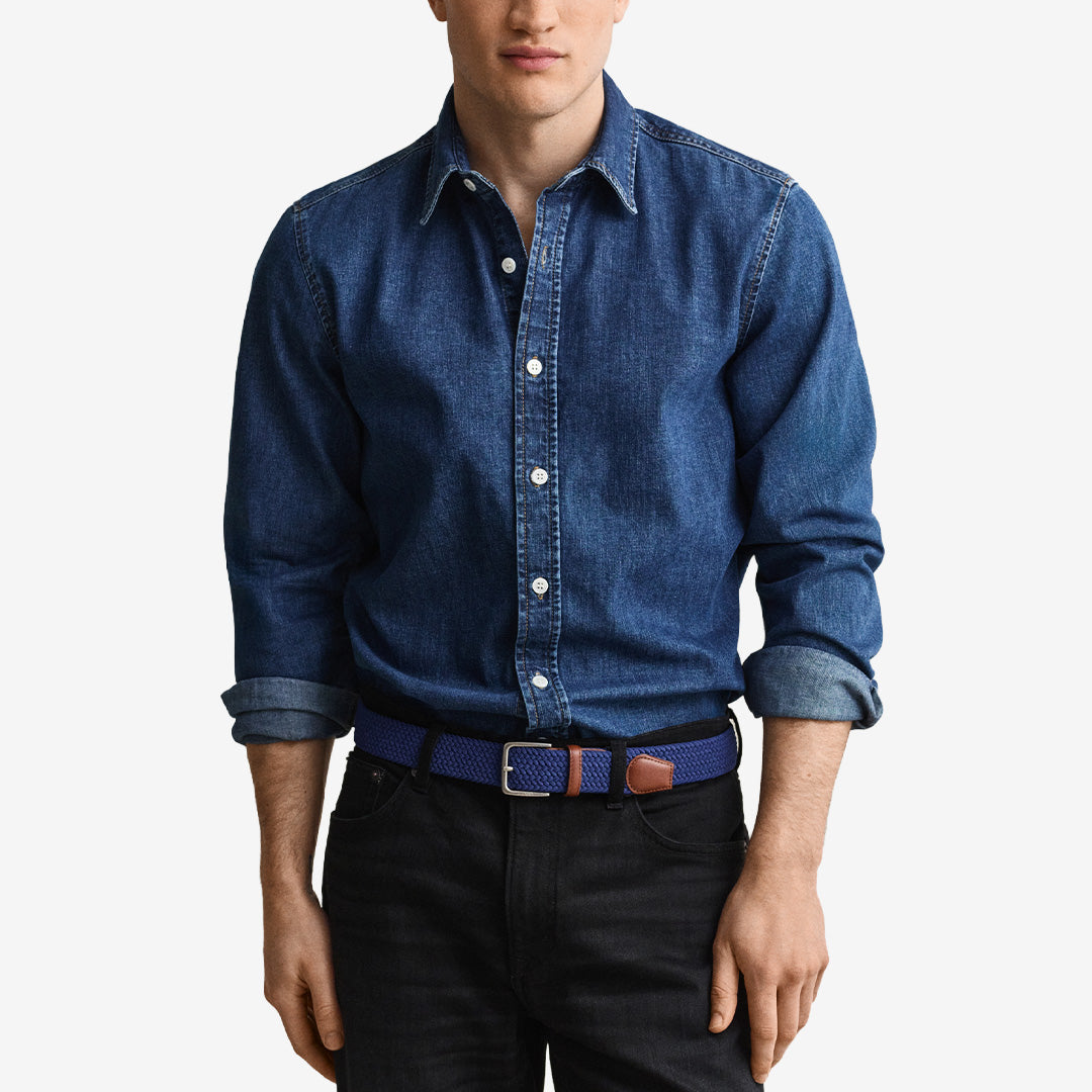 Gant Denim Shirt 3260089 i Mid Blue Worn In med point-krage och lång ärm för herr