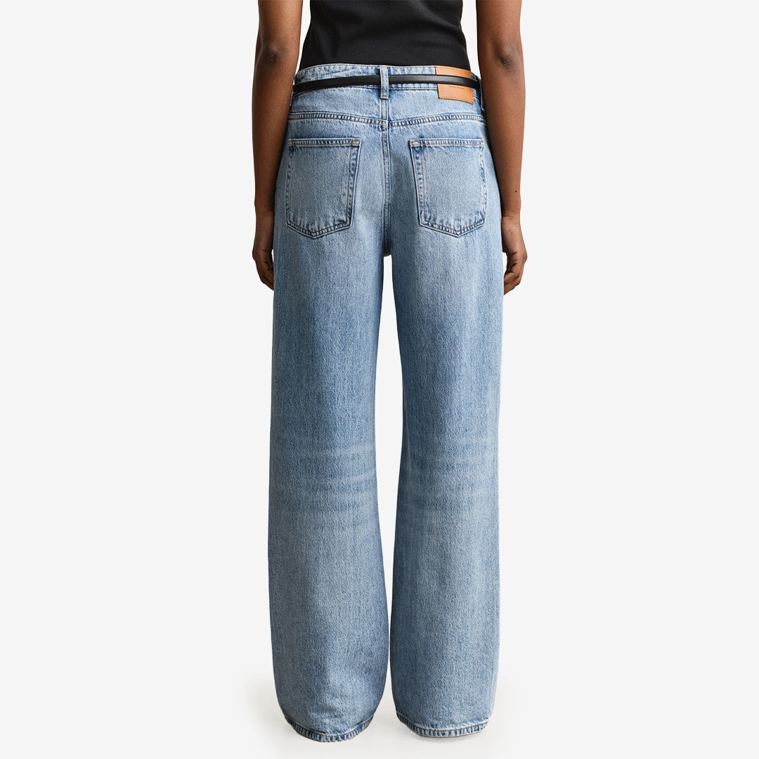 RELAXED JEANS