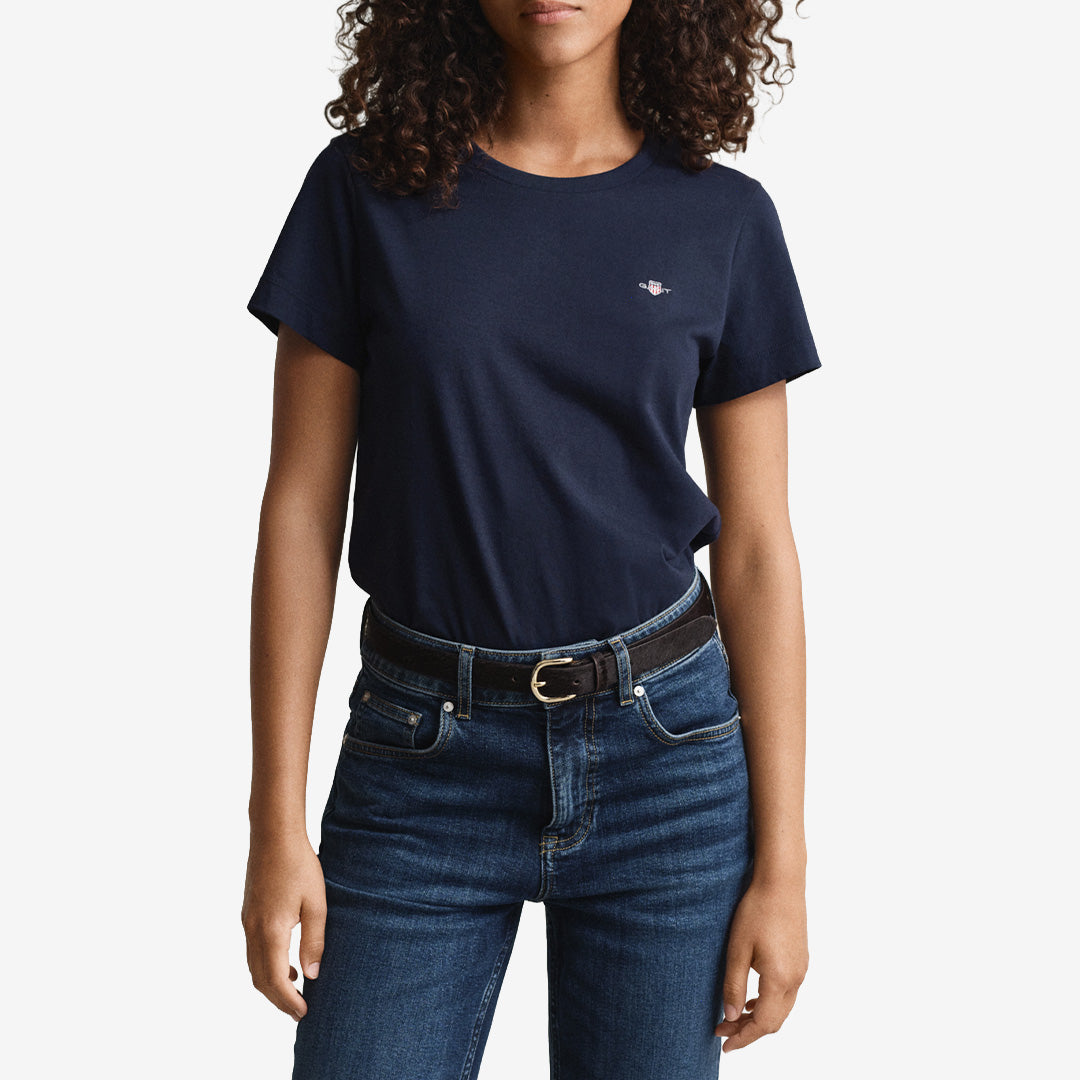 Gant Shield T-Shirt 4200200 i Evening Blue med rund hals och broderad logotyp för dam