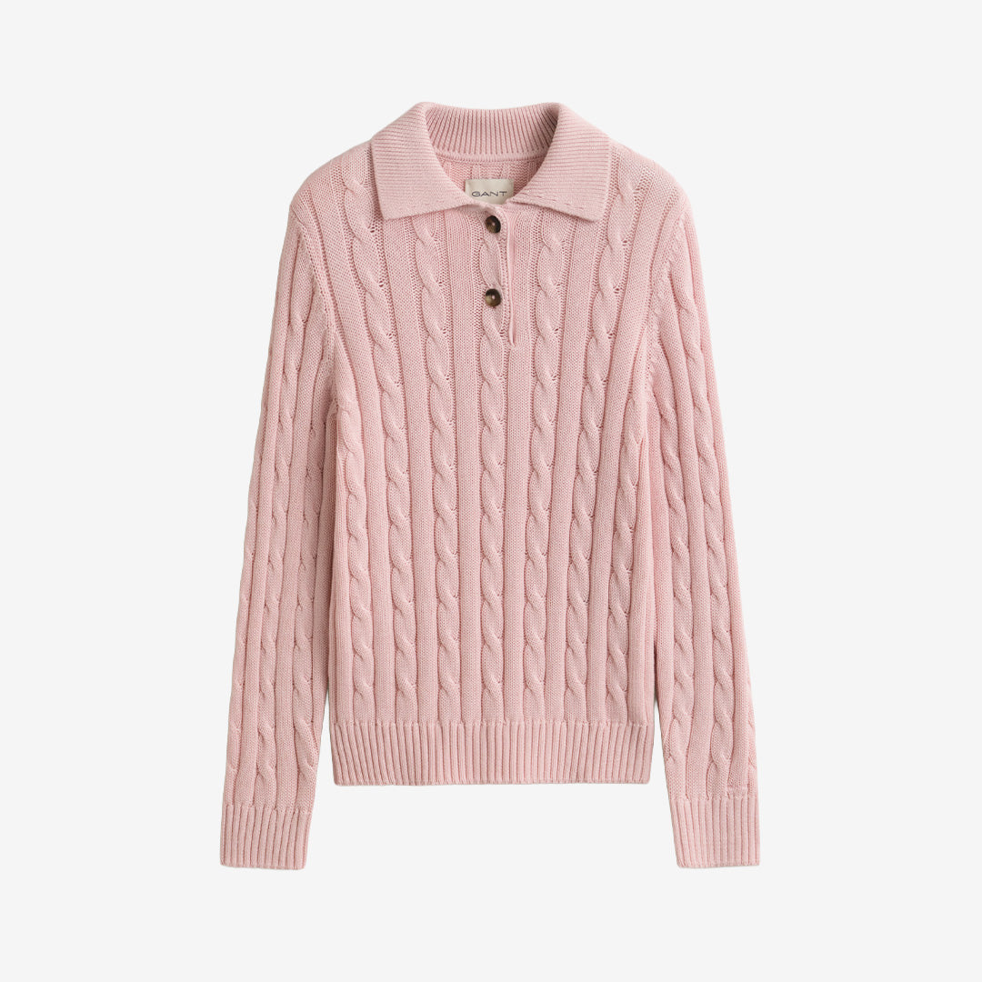 Kabelstickad tröja från Gant i refined pink med halvknäppning, krage och klassisk struktur i 100% ekologisk bomull.