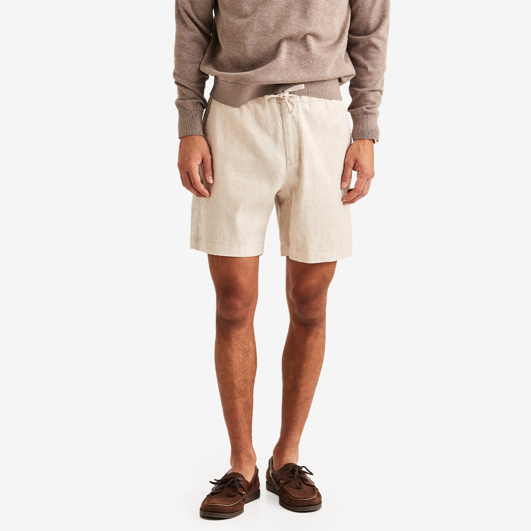 Morris Fenix Linen Shorts off white herr i bomull och linne med stretch
