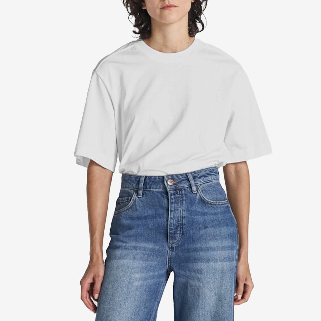 Chelsey Tee