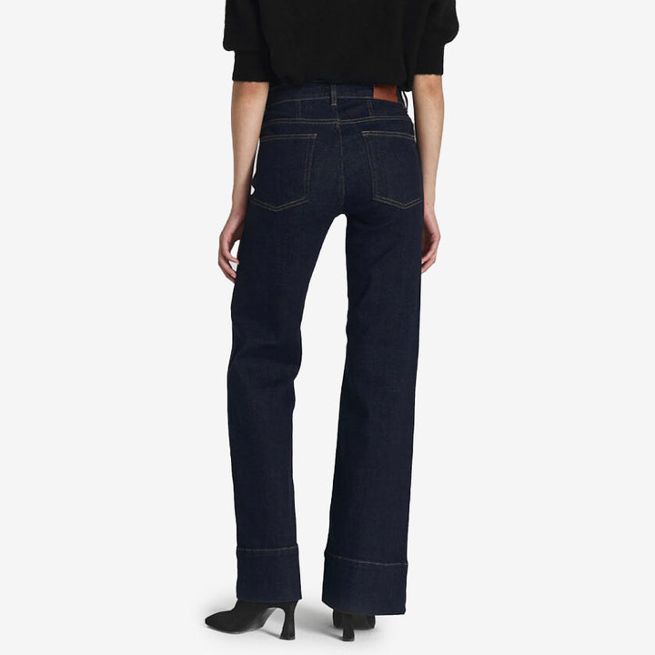 Nora Jeans
