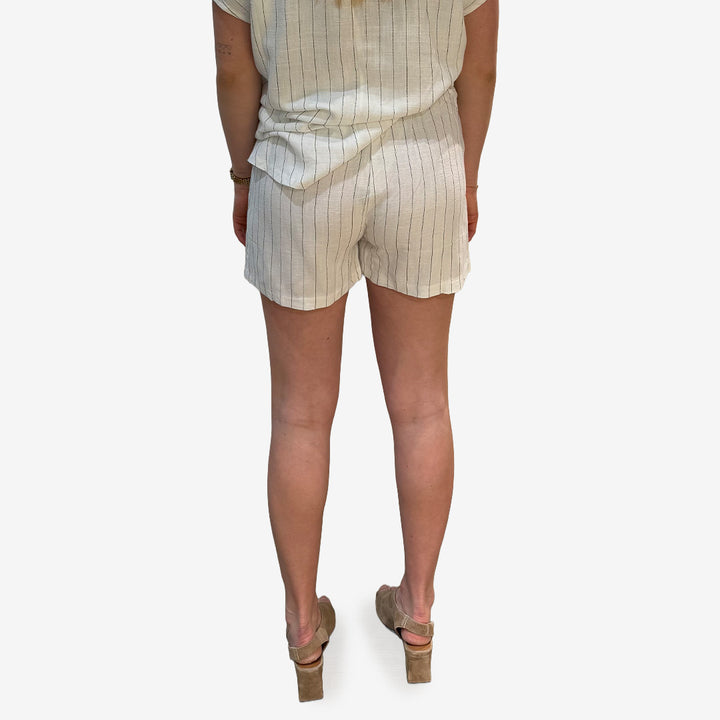 Shorts stripe