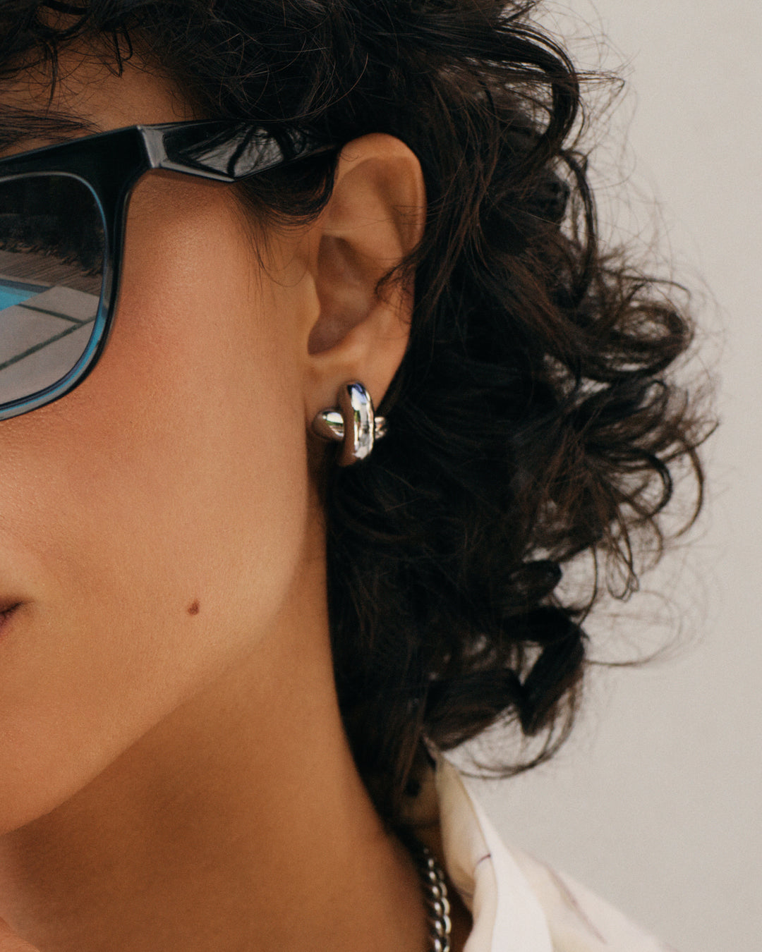 Alexa Studs L Steel