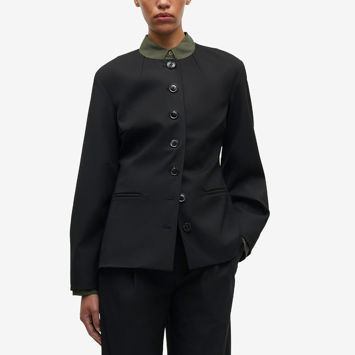 Samsøe Samsøe Sarhino Blazer kavaj för dam i Black med stilren design och återvunnet material.