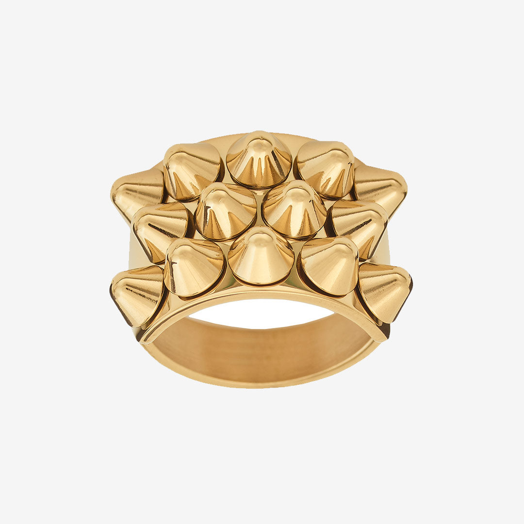 Peak ring i blank 14k guldplätering med punkiga nitar