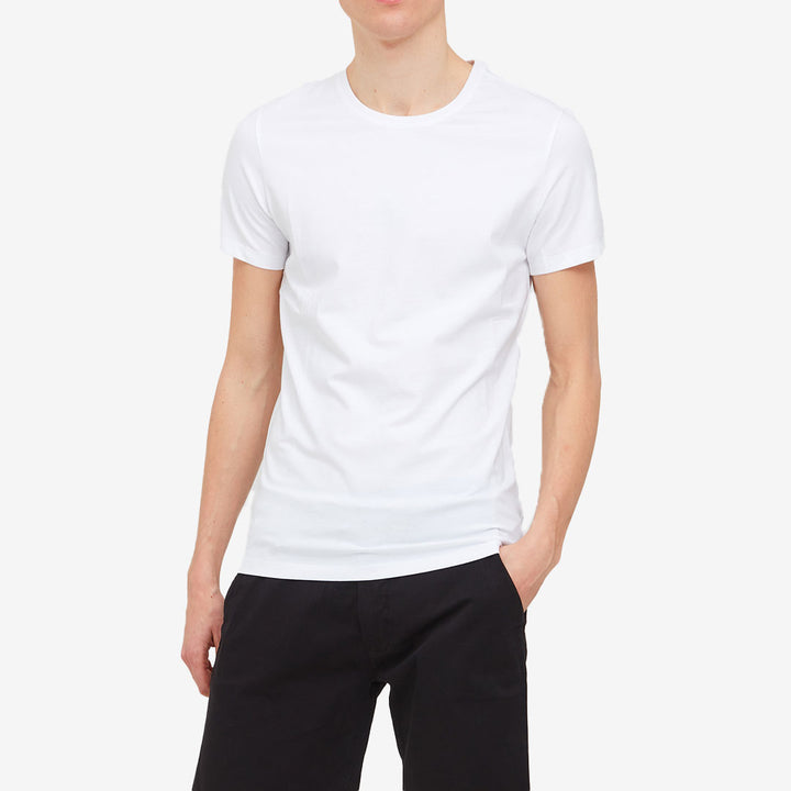 Vit t-shirt från Casual Friday med smal passform i bomullsblandning