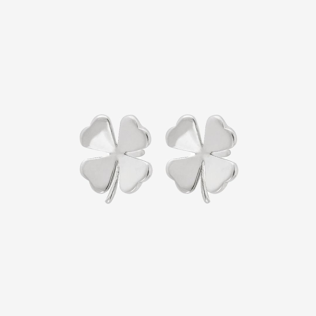Lucky Studs i blankt rostfritt stål med fyrklöver 9x10 mm